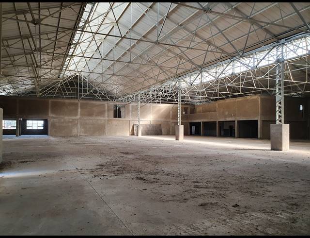 6,000M² WAREHOUSE FOR SALE IN ALBERTON NORTH
